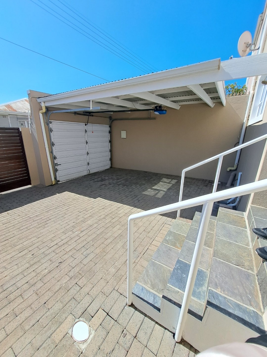 3 Bedroom Property for Sale in Observatory Western Cape